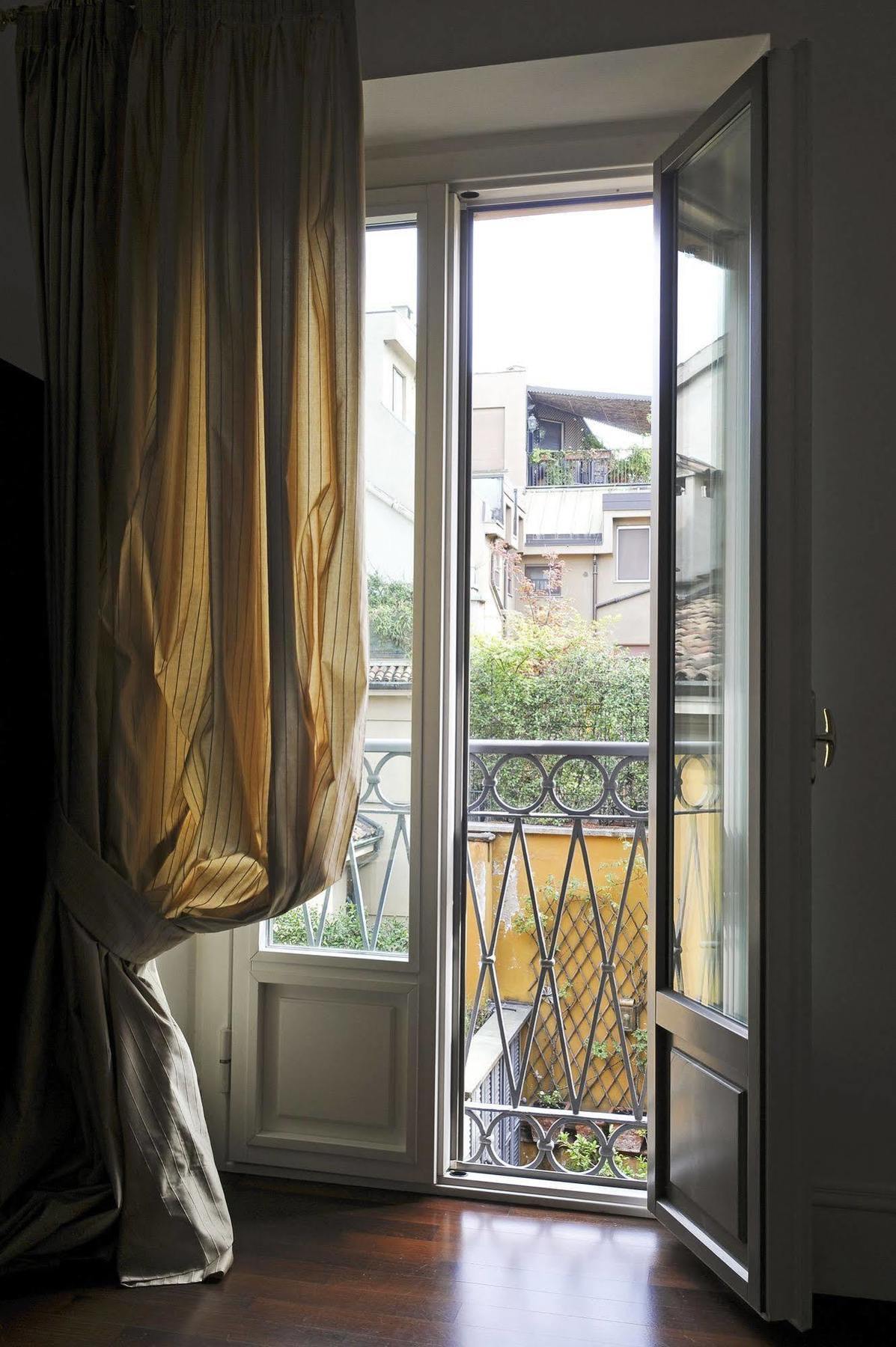 Montenapoleone Rentclass Gloria Apartment Milan Luaran gambar